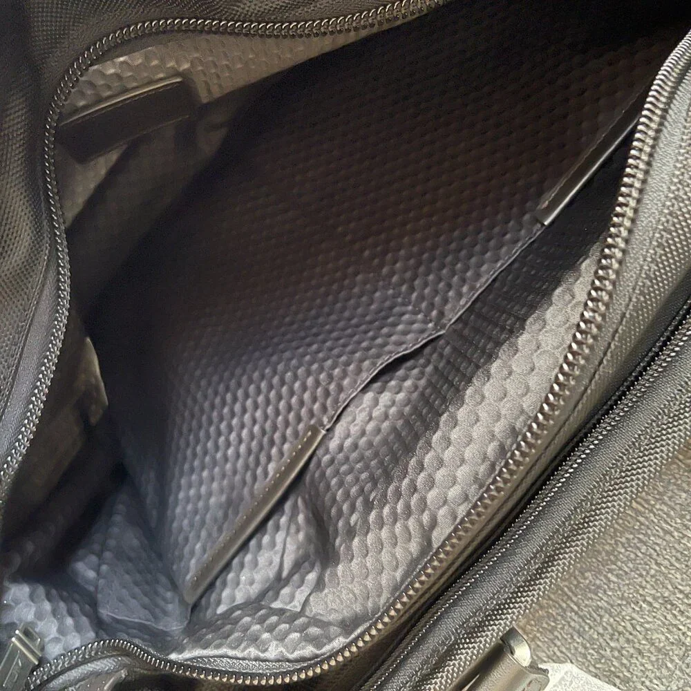 Tumi Brief Tote 222641 NWT